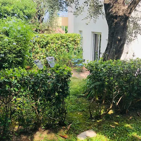 Apartment Parking Et Proche Vieil Antibes