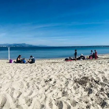 Parking Et Proche Vieil Апартаменты Антиб