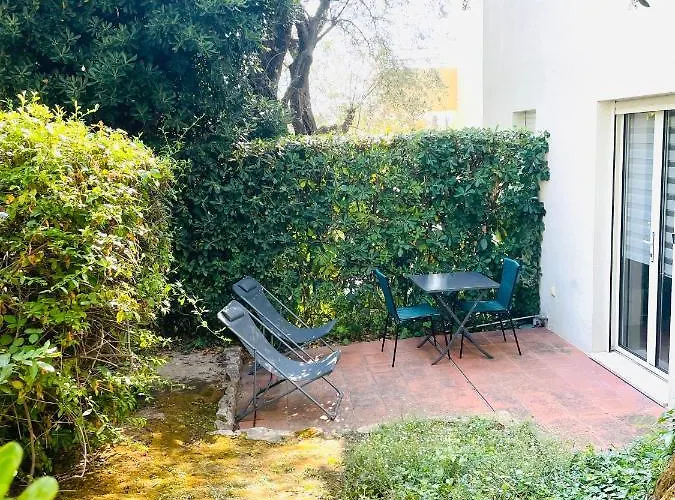 Parking Et Proche Vieil Appartement *